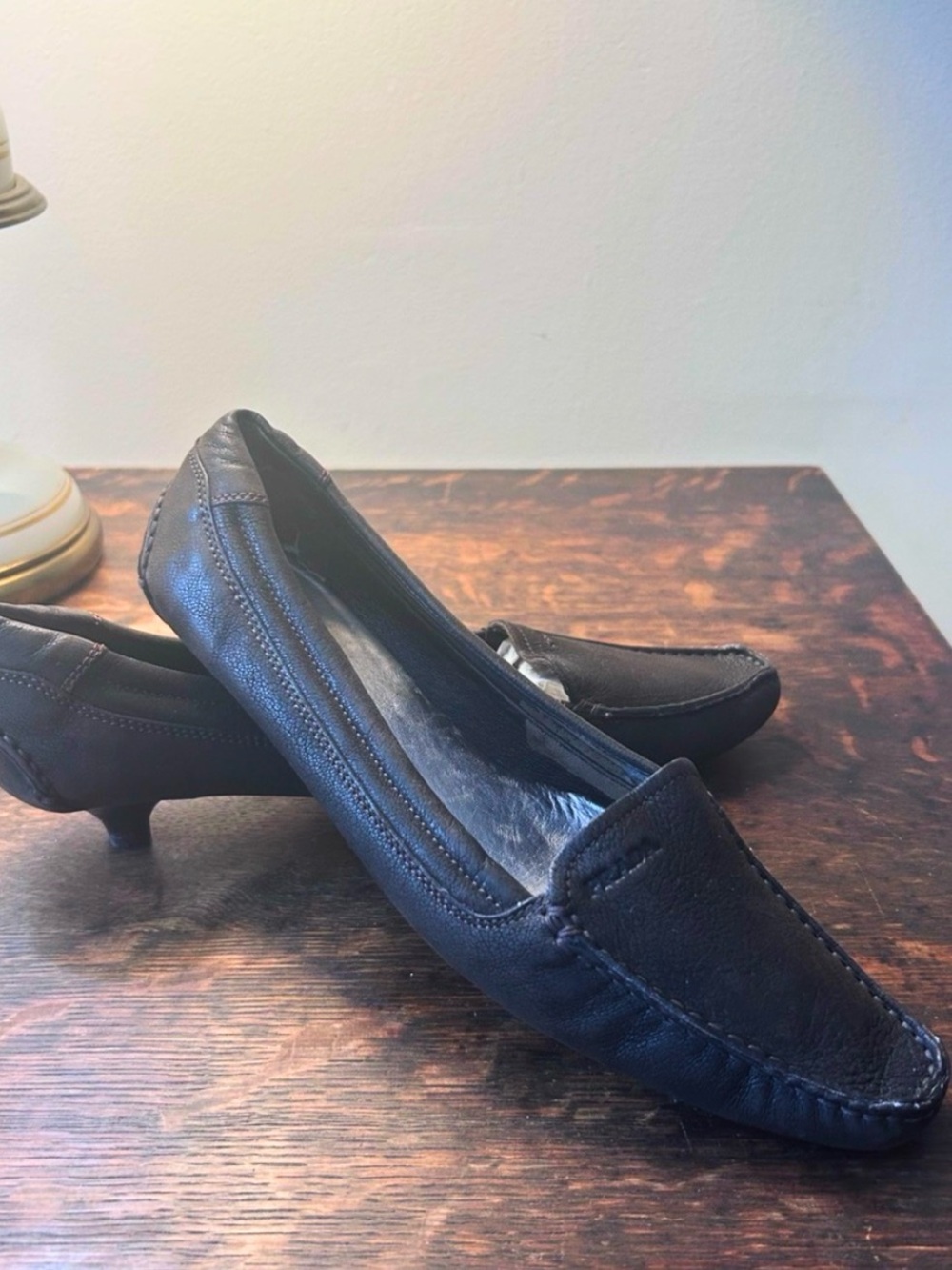 Women’s Brown Prada Leather Slip-On Loafers size 37 like new